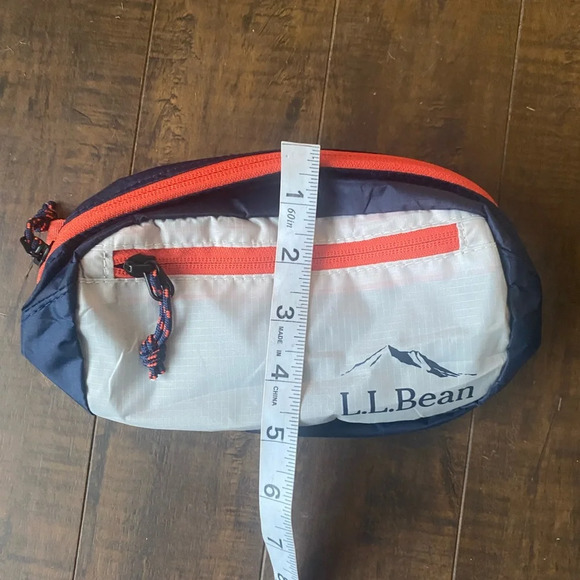 L.L. Bean  Stowaway Waist Fanny pack - Picture 10 of 11